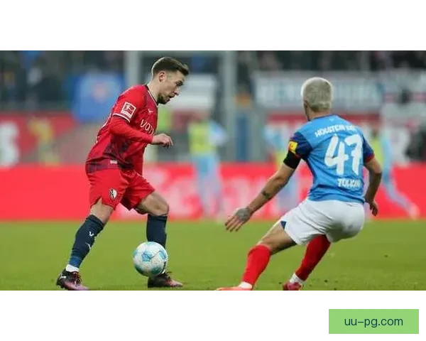 托尔金在美职联常规赛中点球破门助队取胜展现锋芒